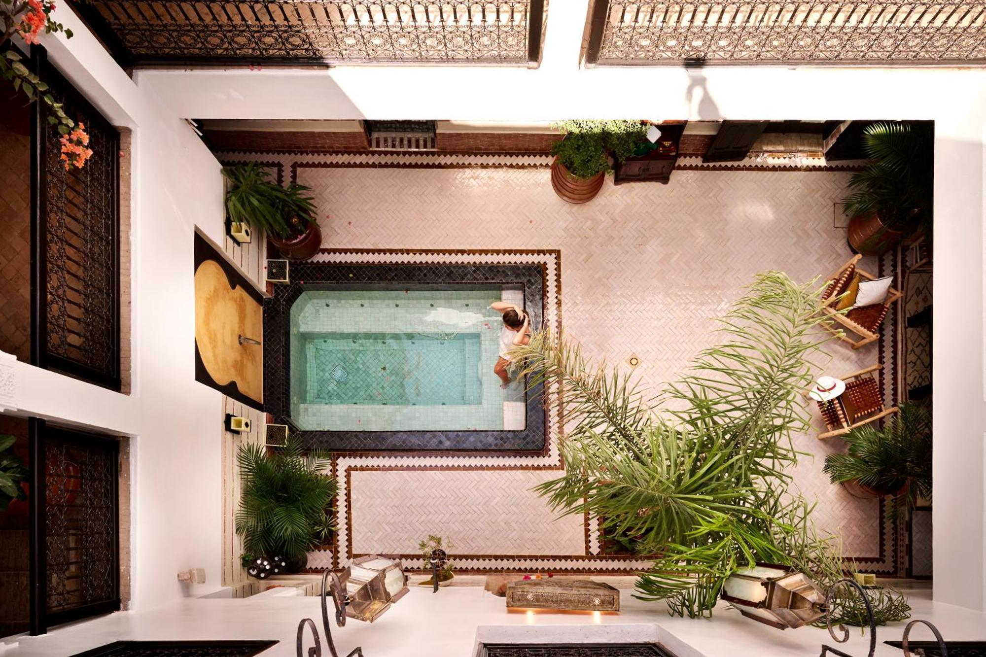 Riad Dar Amanza En Exclusivite Avec 4 Chambres Au Coeur De La Medina Marrakesh Exterior photo